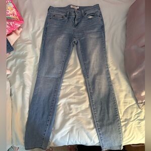Vineyard Vines jeans